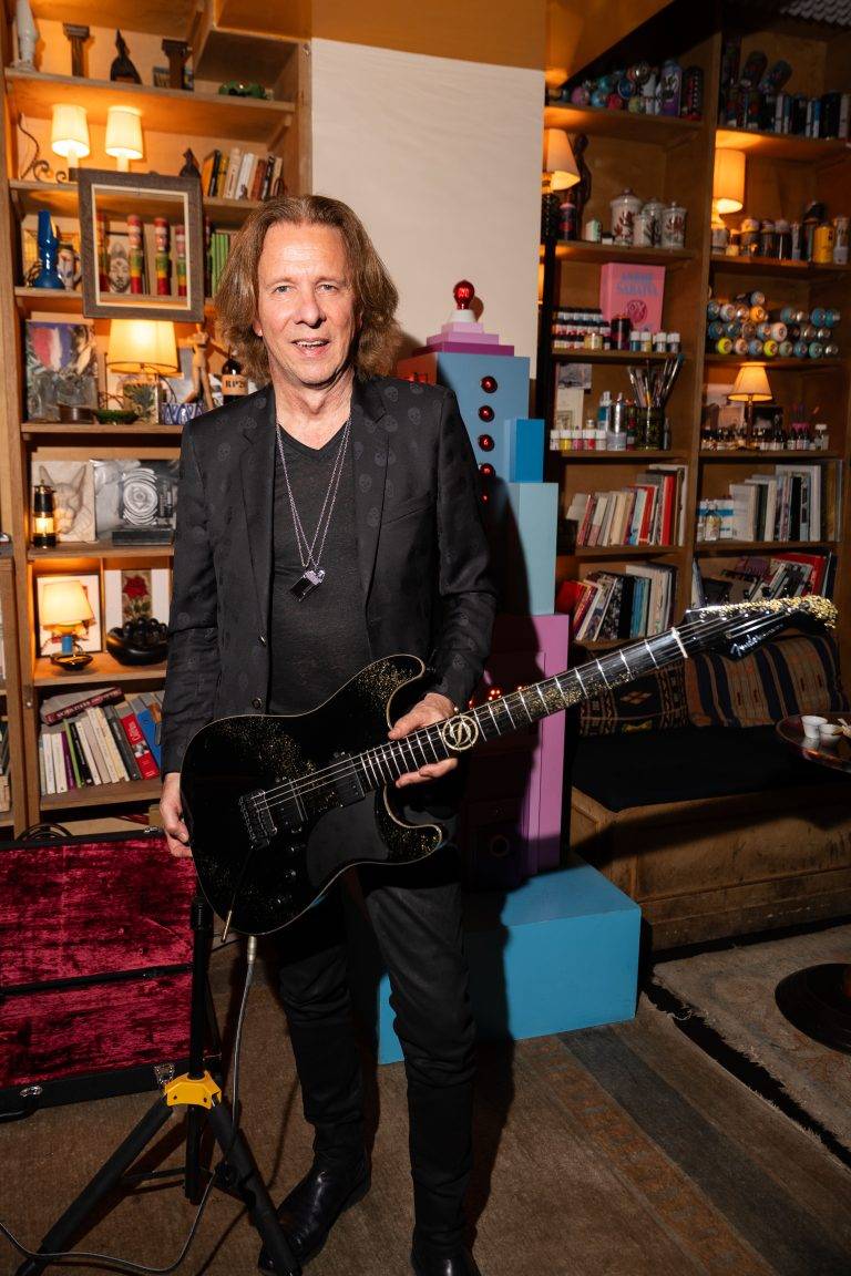  - S.T. DUPONT and FENDER Team Up for a Collaboration Where Luxury Meets Rock