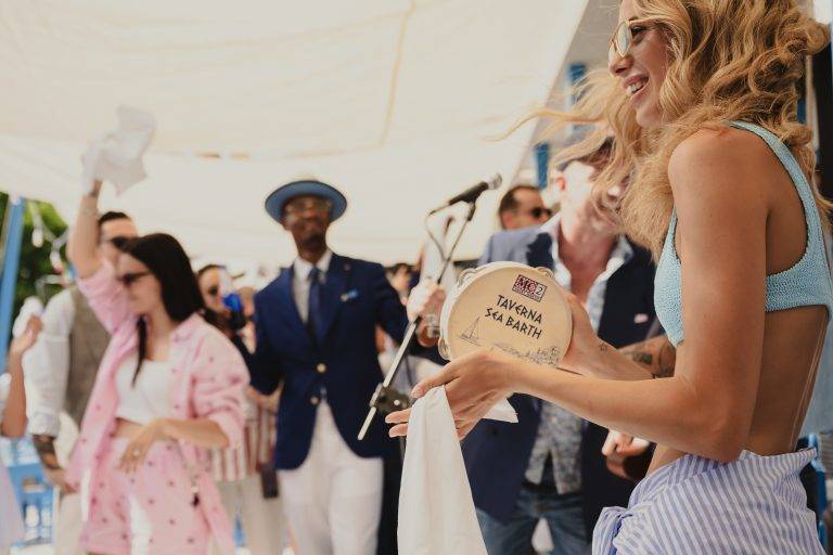 Pitti Uomo 108: stile in movimento tra visioni globali e traiettorie urbane
