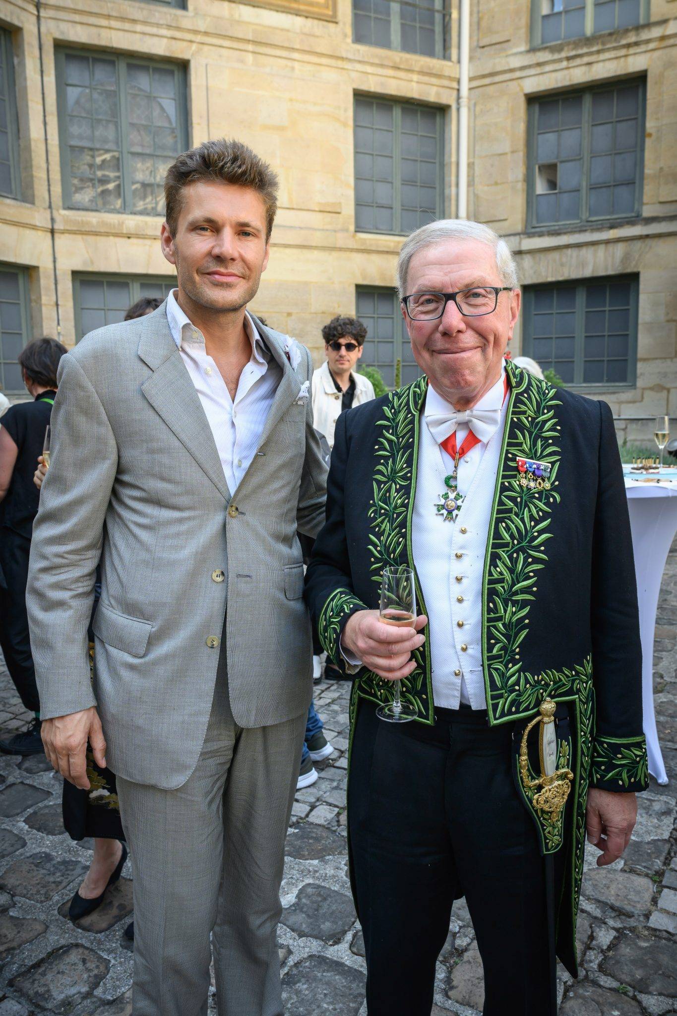  - Nina Childress fait son entrée à l’Académie des Beaux-Arts