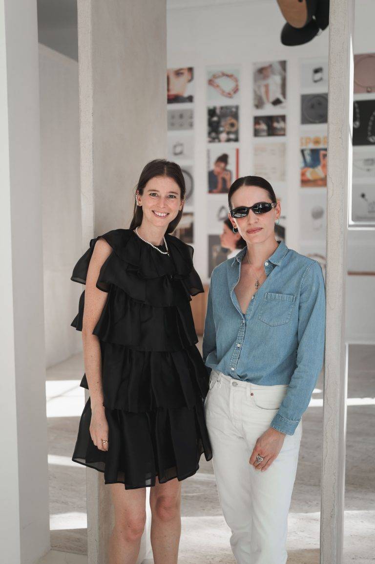  - dinh van célèbre sa collection Menottes perles à l’occasion d’une Garden Party chez Amélie Maison d’Art