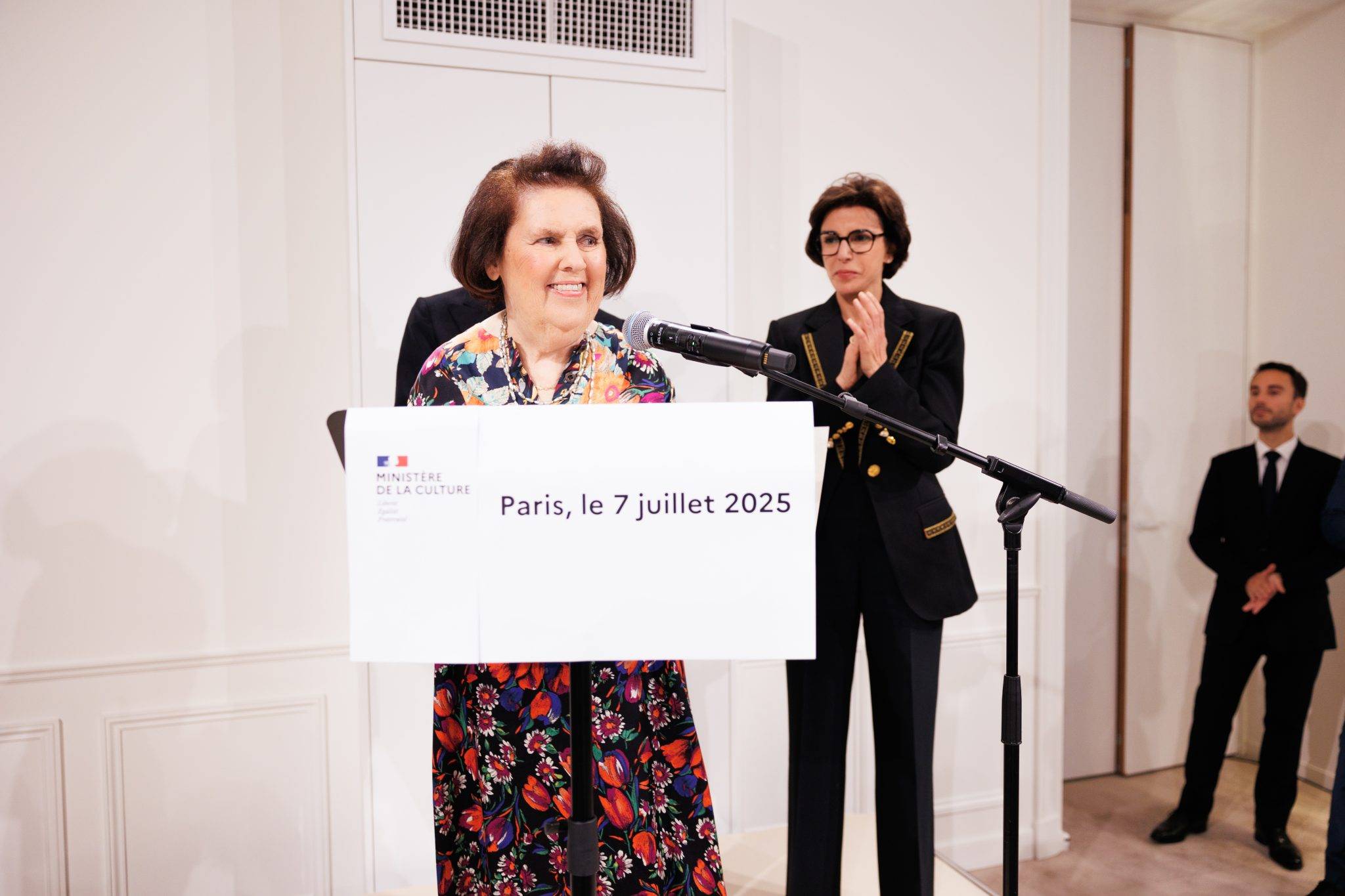  - Giambattista Valli Unveils Haute Couture No. 29