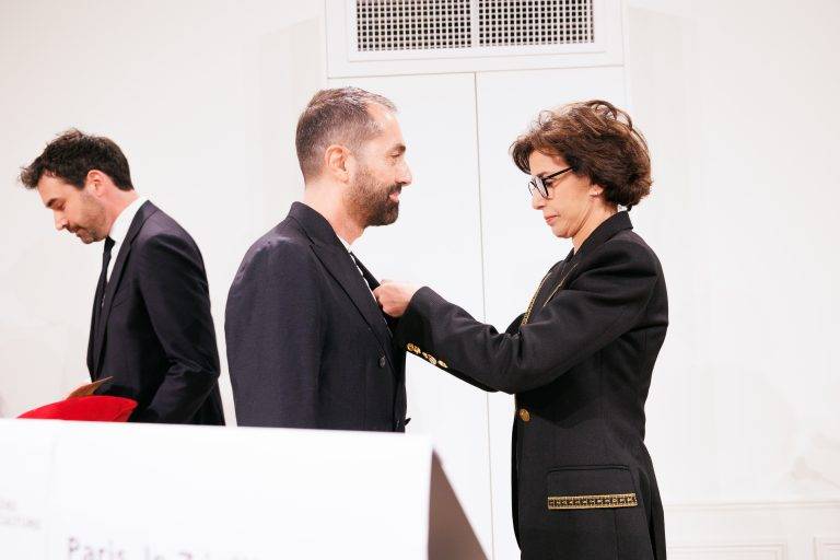  - Nommé Officier, Giambattista Valli dévoile sa collection Haute Couture N°29