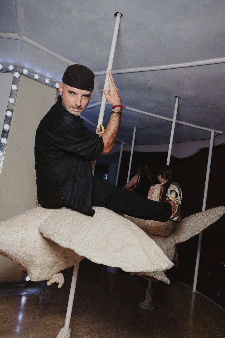  - Valerio Berruti a Palazzo Reale: un viaggio tra infanzia, arte monumentale e musica
