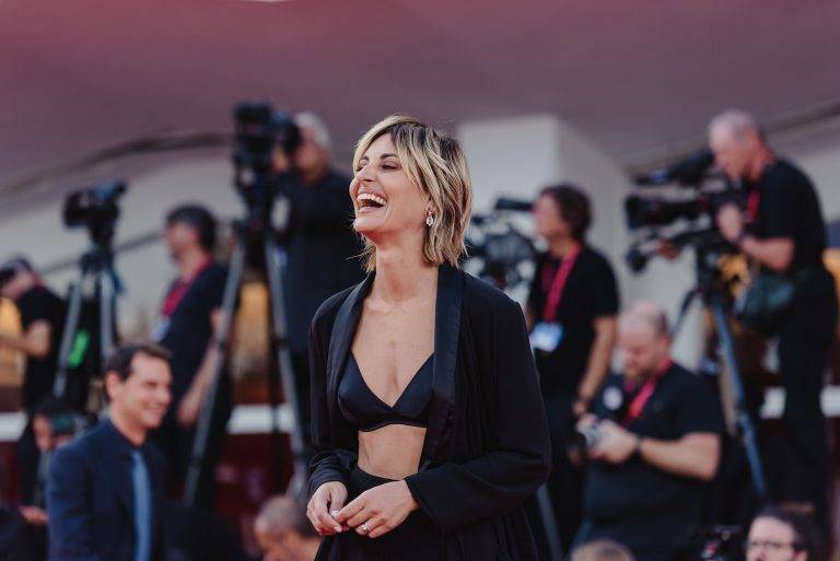  - Frankenstein di Del Toro incanta Venezia 82: un’epopea sull’essere umani