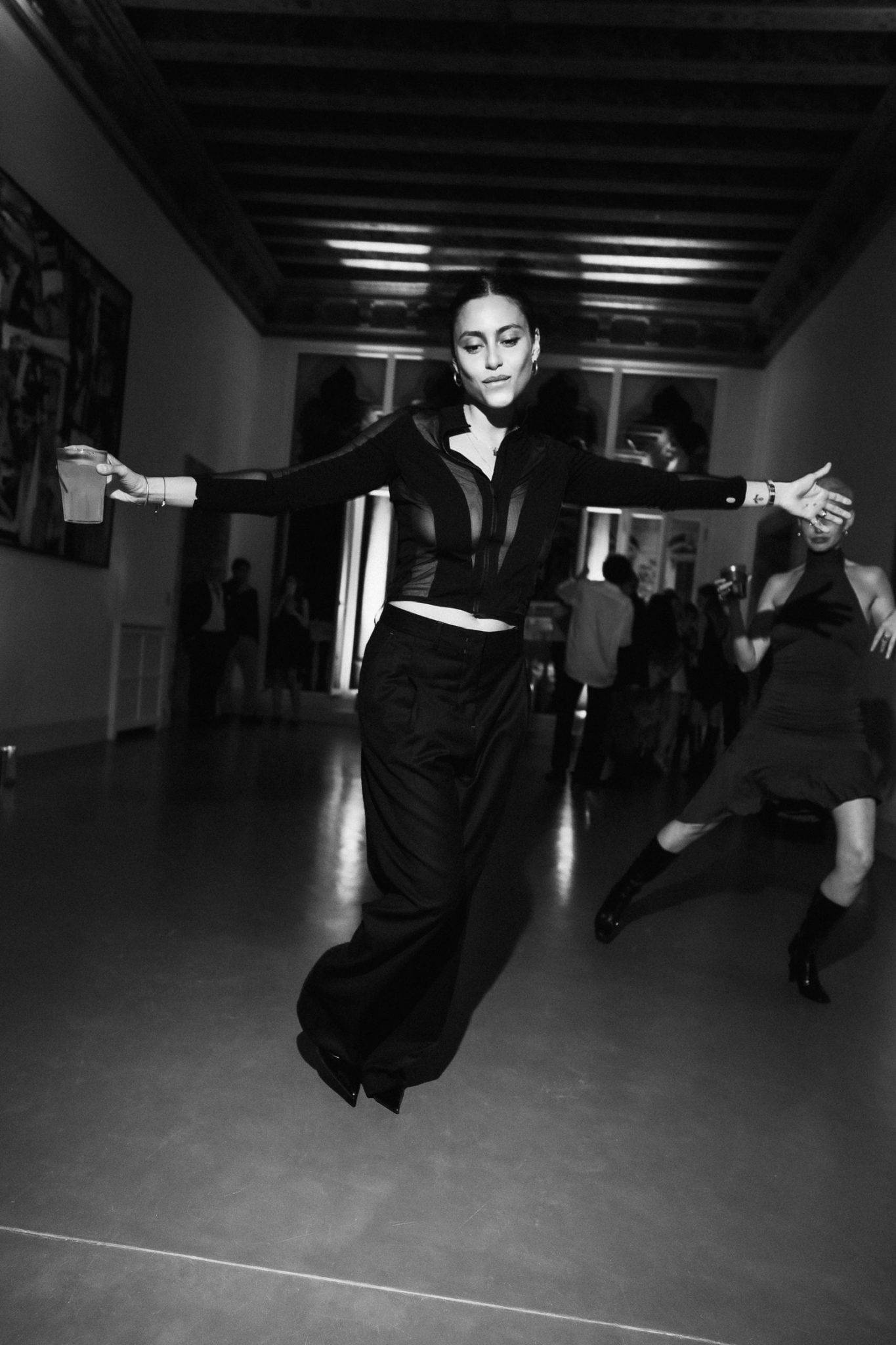  - rideau. clôture la Mostra dans la règle de l’Art