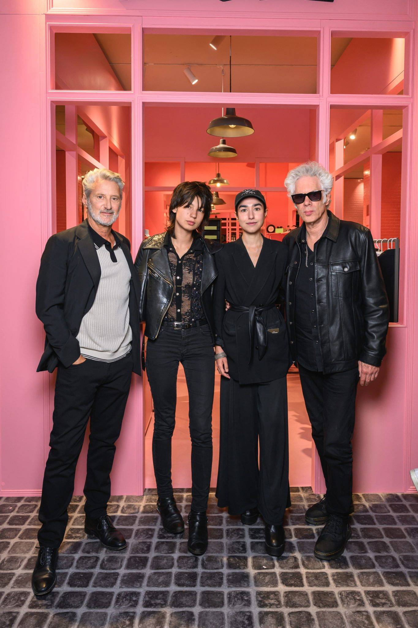  - ROCK’N’DRÔLE, le Rock s’empare du Bon Marché avec Antoine de Caunes 