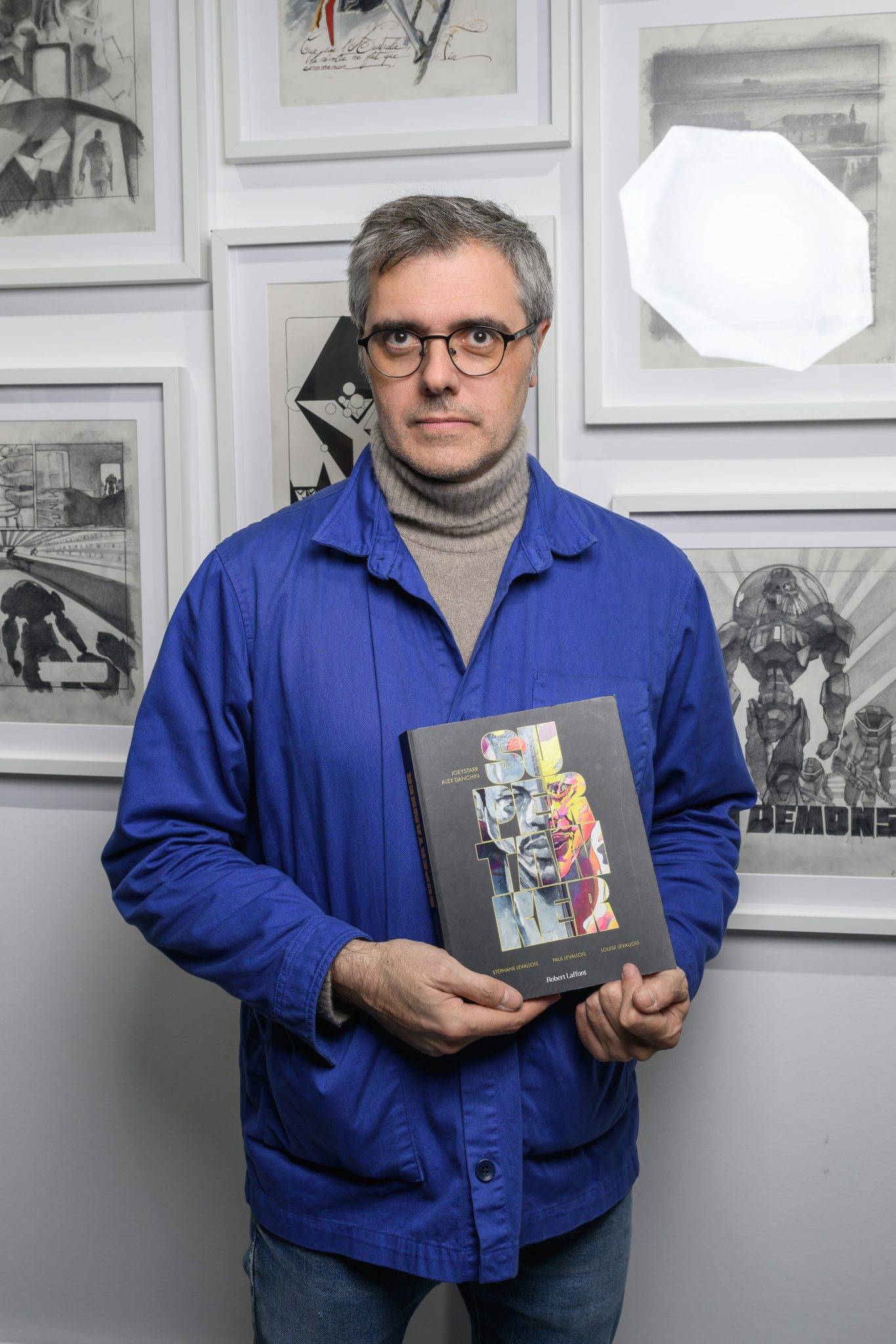  - The Futuro Show Takes Over Marché Dauphine