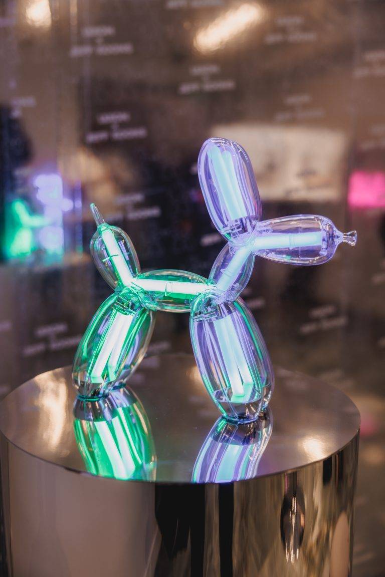 Lexon et Jeff Koons mélangent art et technologie