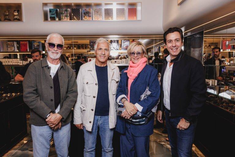  - Lexon et Jeff Koons mélangent art et technologie