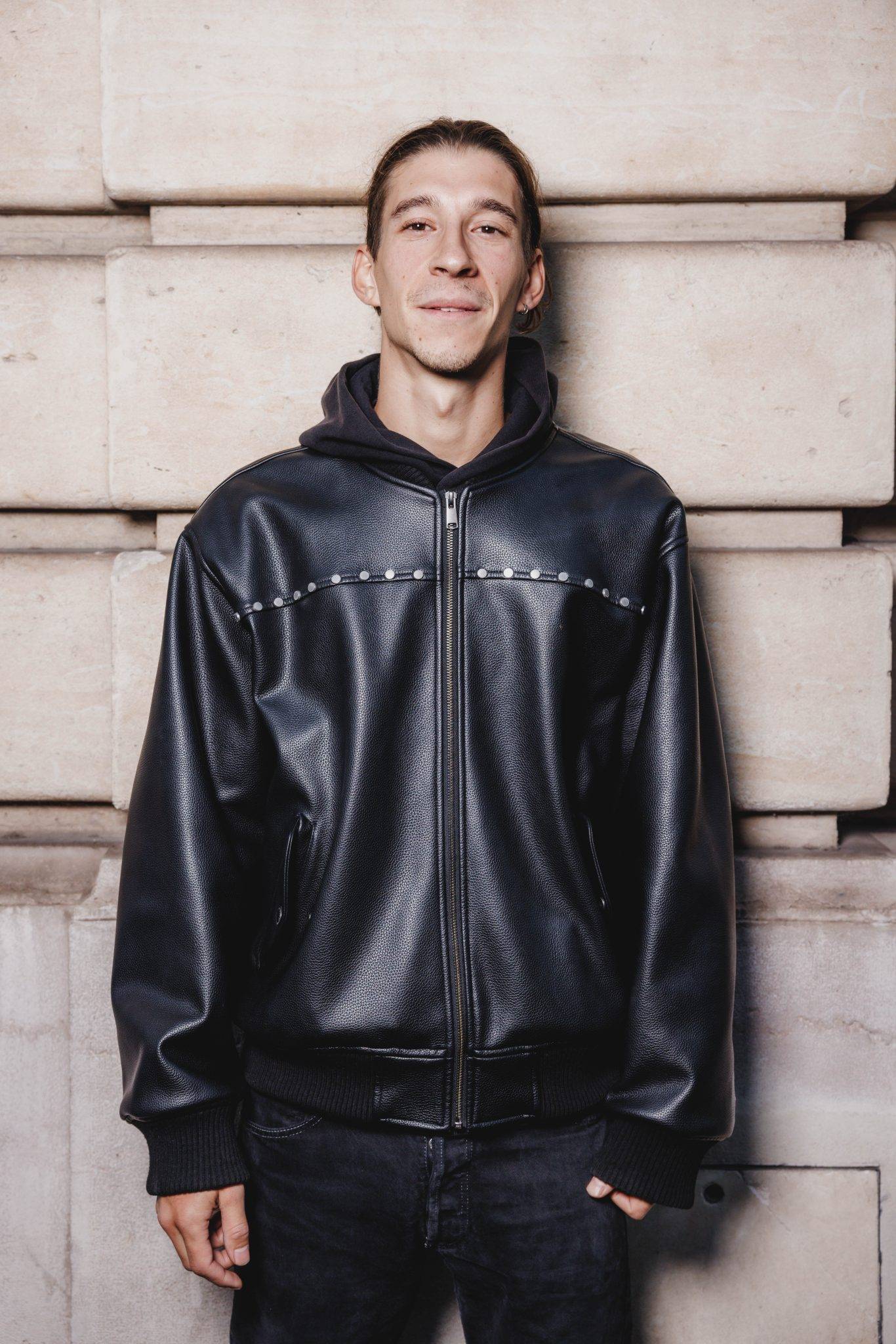  - Lexon et Jeff Koons mélangent art et technologie