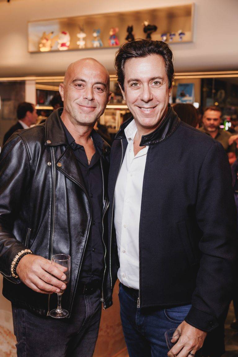  - Lexon et Jeff Koons mélangent art et technologie