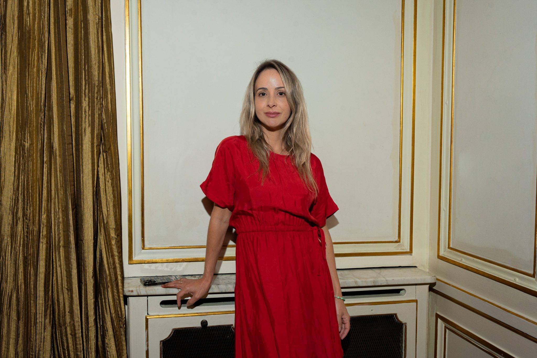  - Maison Rama Rilys dévoile sa nouvelle collection lors d’un dîner poétique et couture au Plaza Athénée