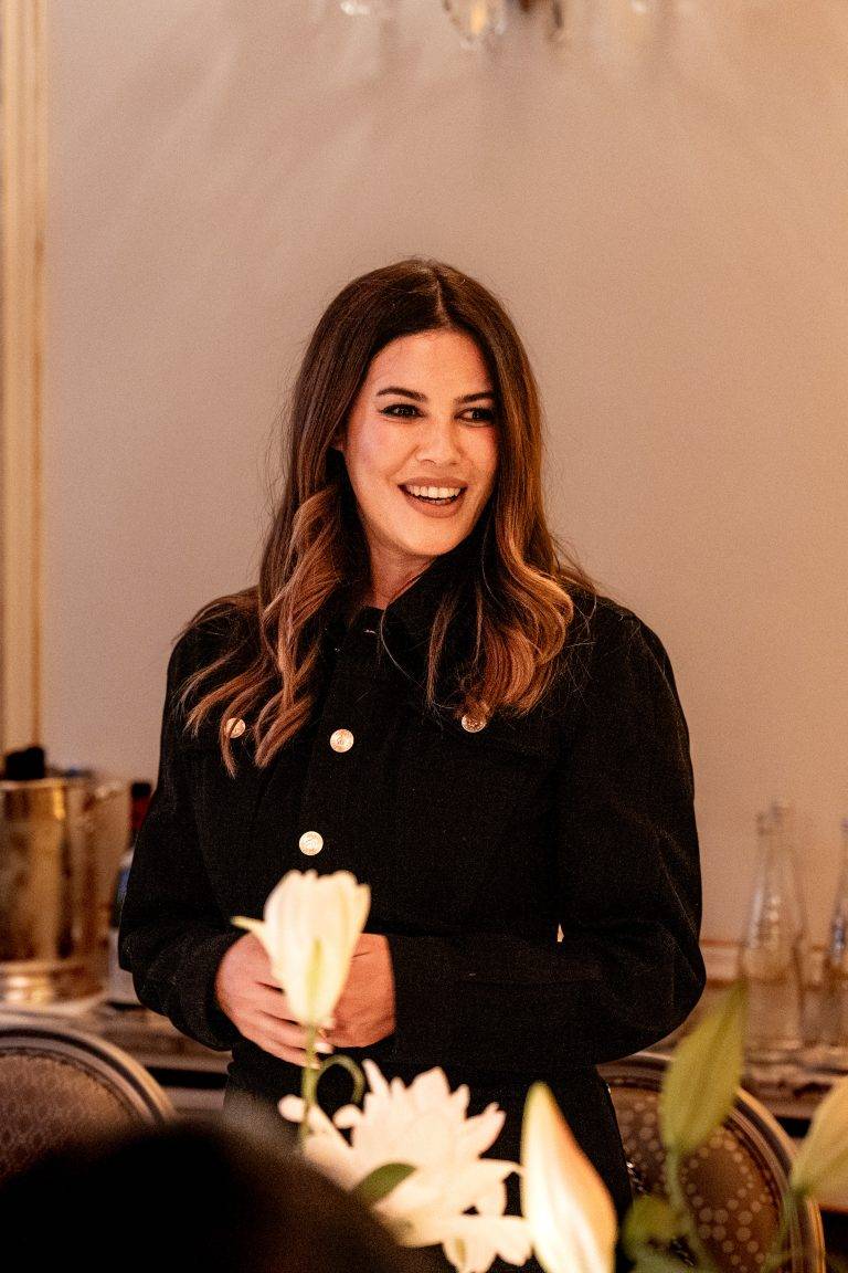  - Maison Rama Rilys dévoile sa nouvelle collection lors d’un dîner poétique et couture au Plaza Athénée