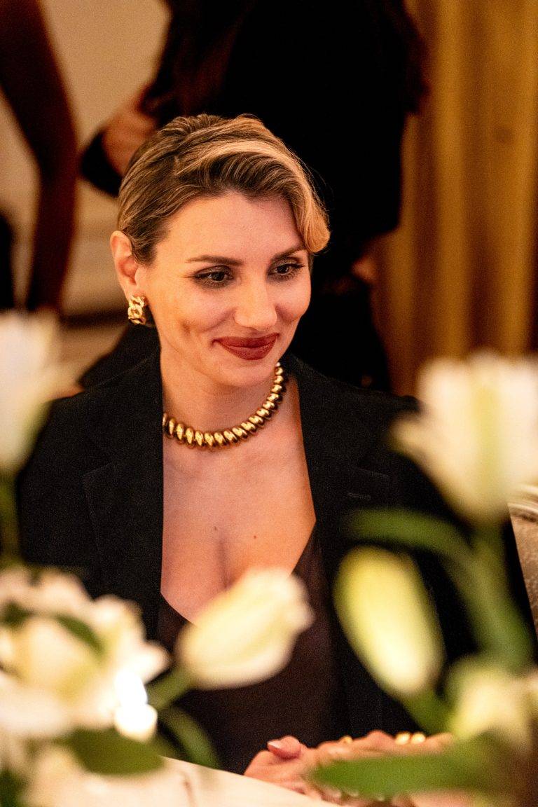  - Maison Rama Rilys dévoile sa nouvelle collection lors d’un dîner poétique et couture au Plaza Athénée