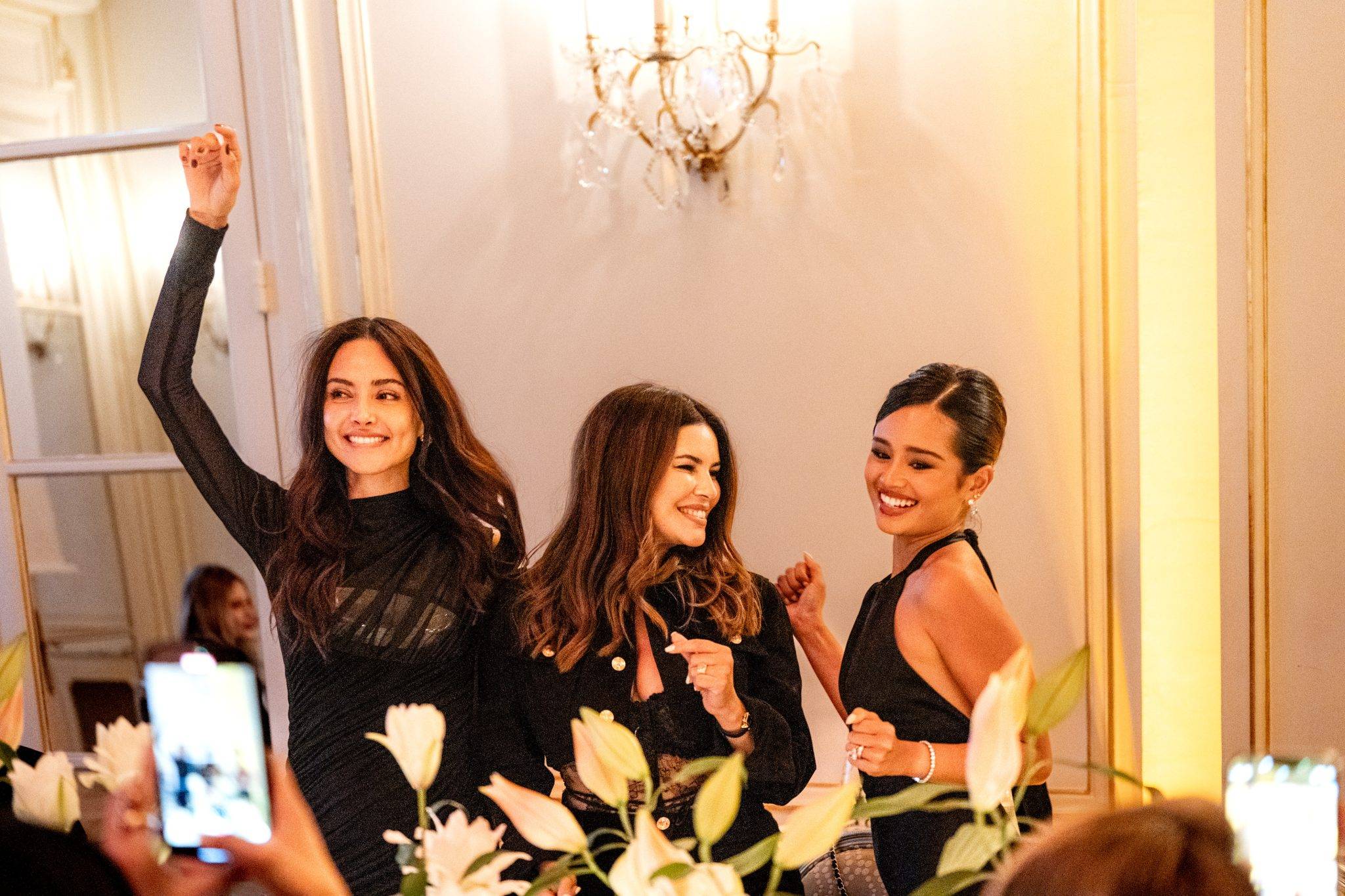  - Maison Rama Rilys dévoile sa nouvelle collection lors d’un dîner poétique et couture au Plaza Athénée