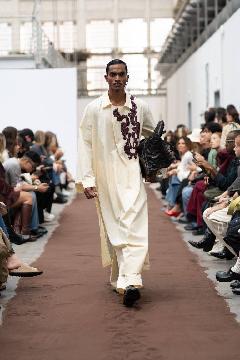 Dhruv Kapoor’s Vision: Between Memory and Prophecy