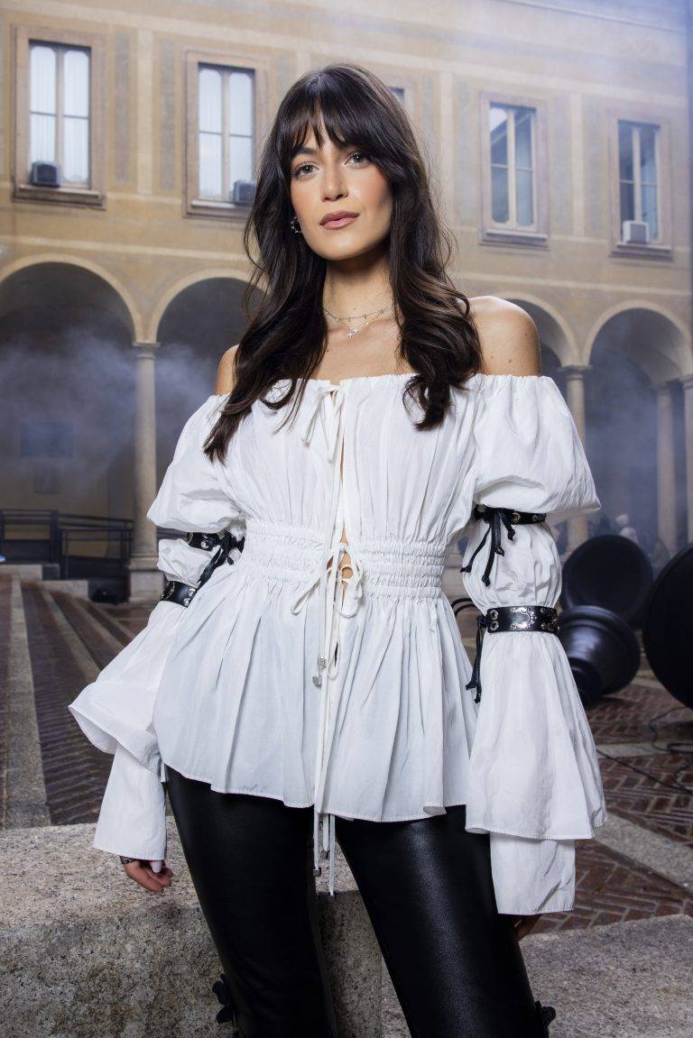  - Blumarine: il volo di una farfalla nera