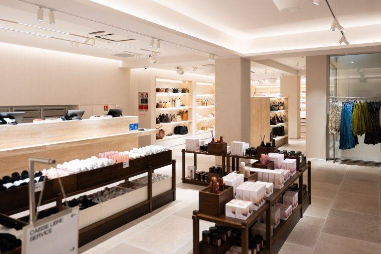 H&M écrit un nouveau chapitre de son histoire parisienne dans le Marais