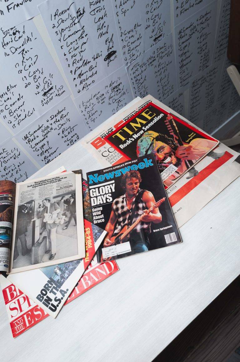 ROCK’N’DRÔLE, le Rock s’empare du Bon Marché avec Antoine de Caunes 