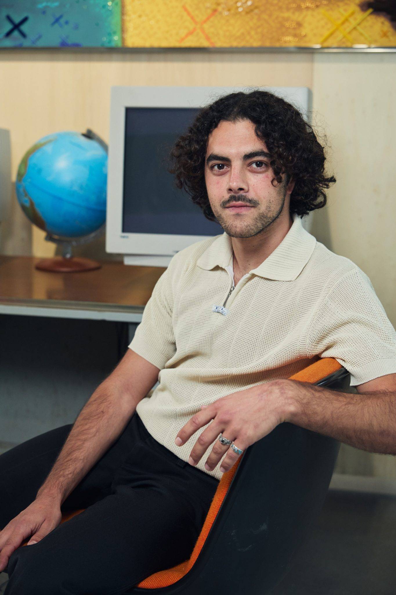  - La Galerie du 19M Presents “Trouver son monde”