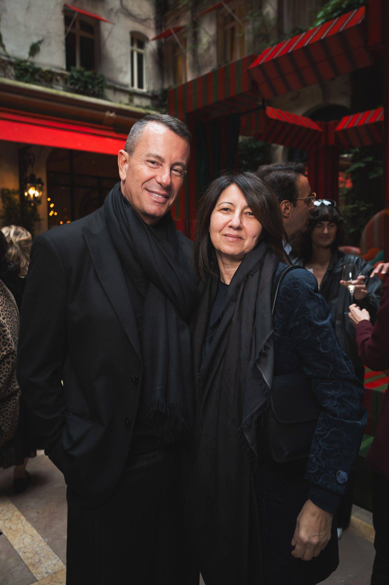  - La Cour Jardin du Plaza Athénée fait le lit d’Uchronia