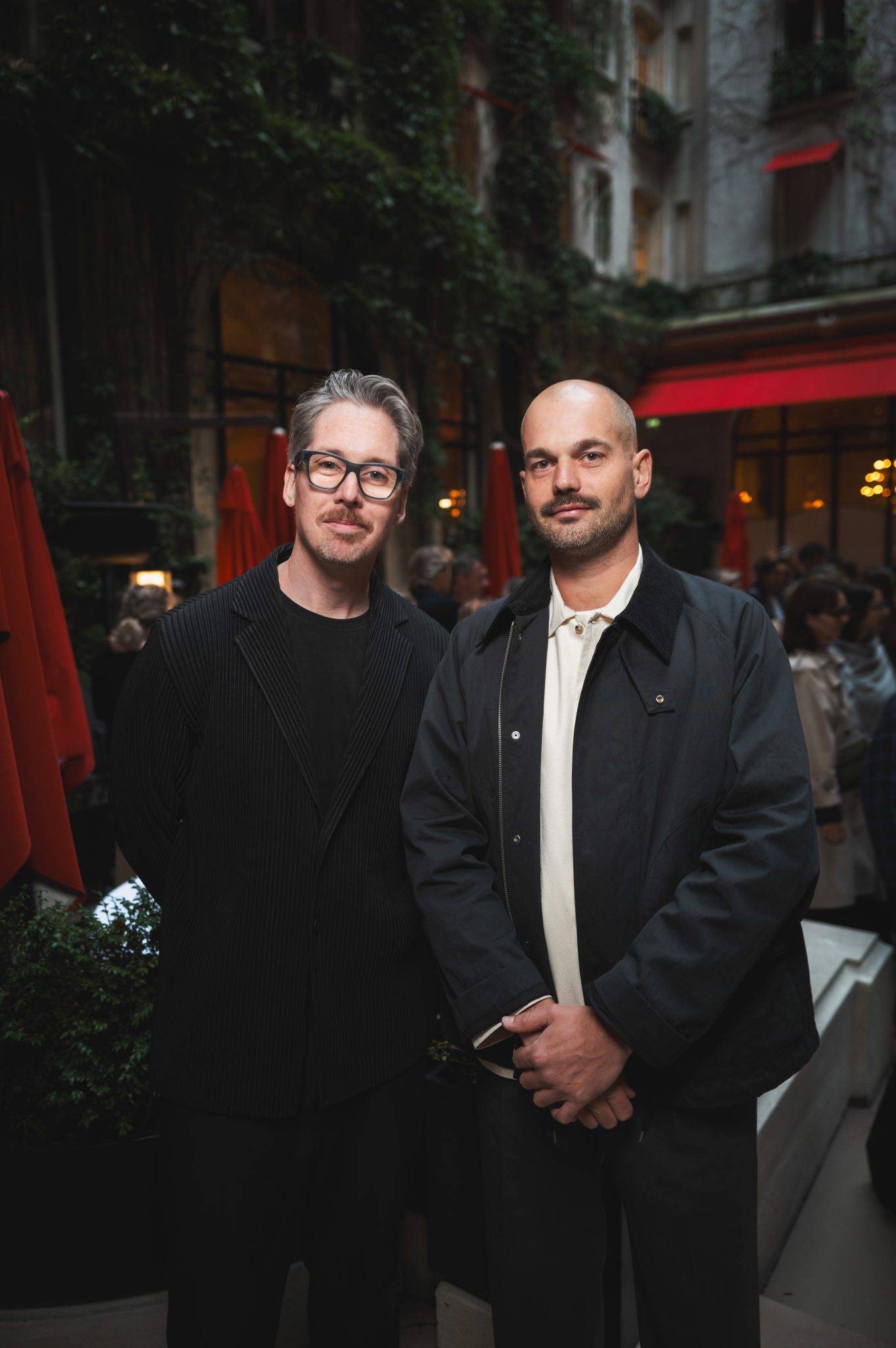 - La Cour Jardin du Plaza Athénée fait le lit d’Uchronia