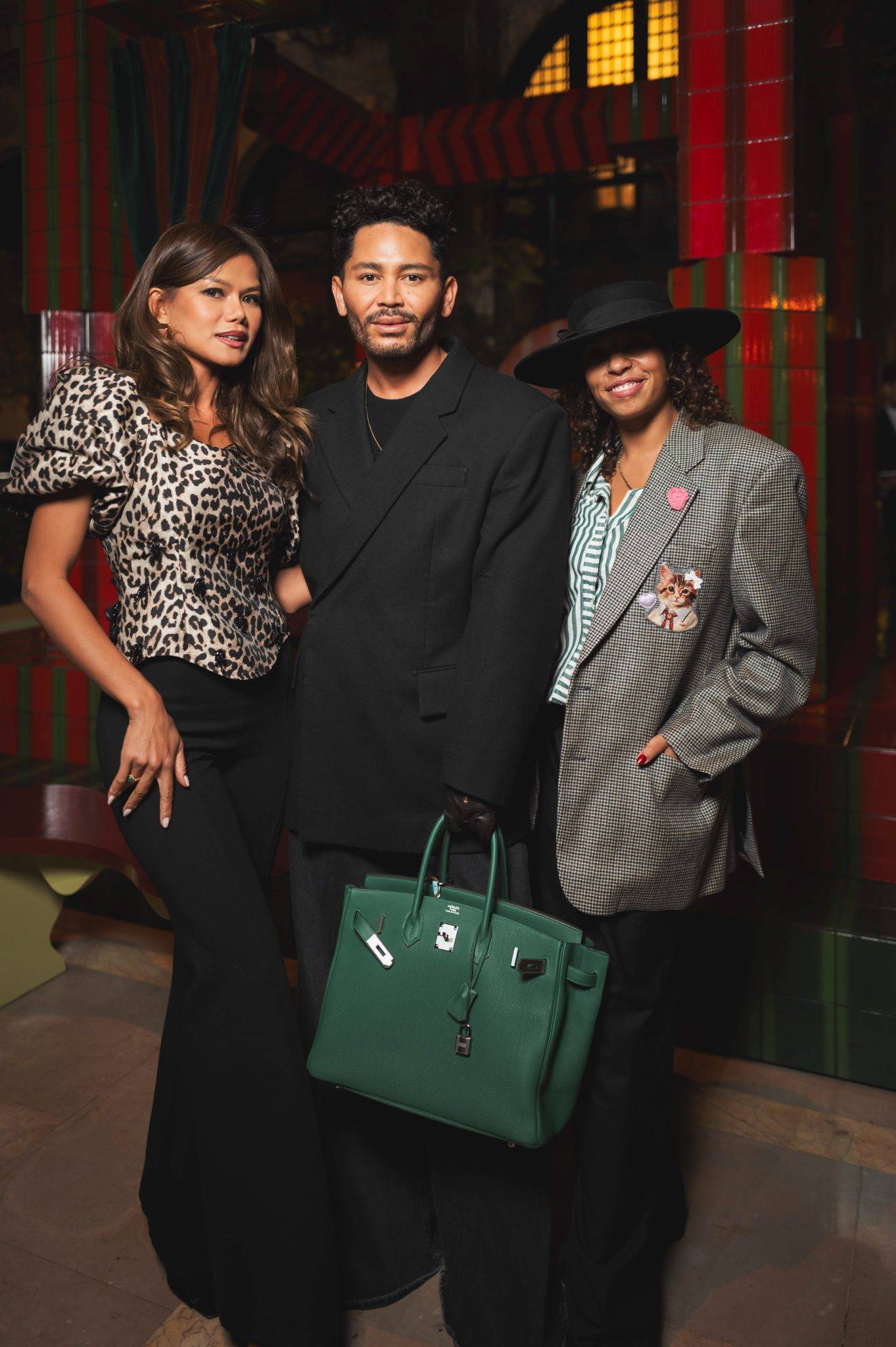  - La Cour Jardin du Plaza Athénée fait le lit d’Uchronia