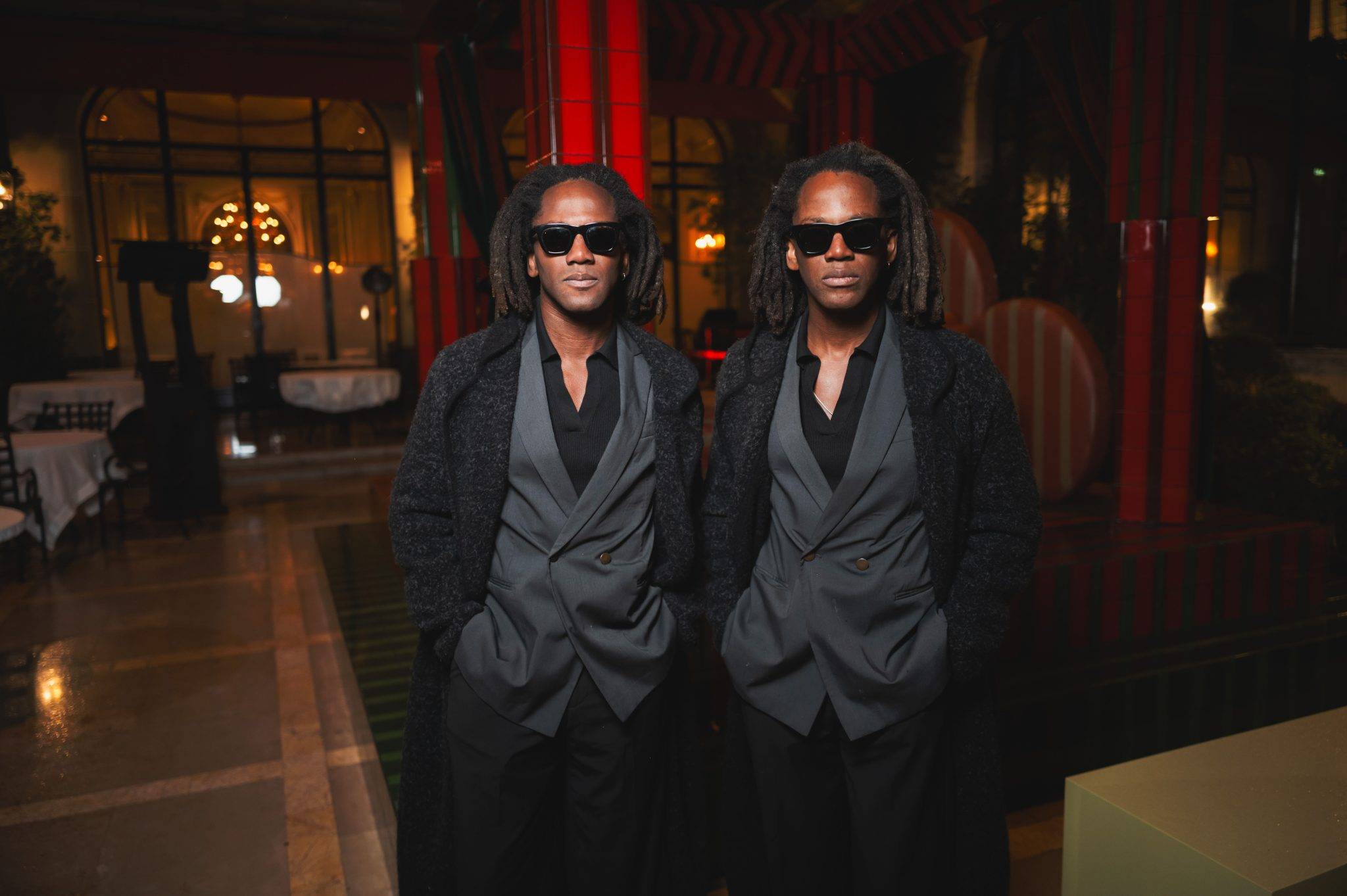  - La Cour Jardin du Plaza Athénée fait le lit d’Uchronia