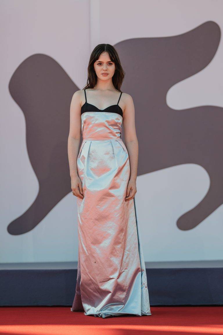  - Ann Lee spiazza Venezia: Amanda Seyfried guida il musical più “inatteso” dell’anno