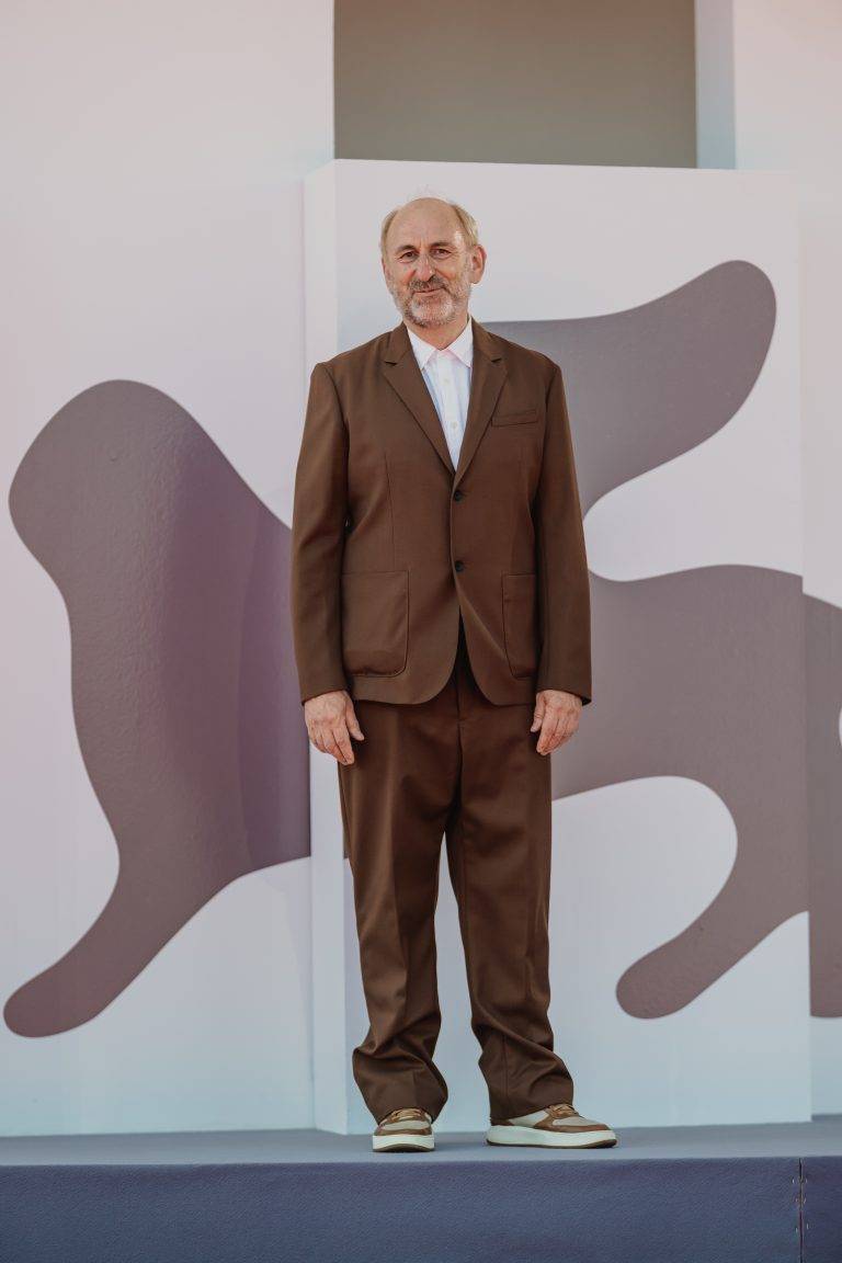  - Ann Lee spiazza Venezia: Amanda Seyfried guida il musical più “inatteso” dell’anno