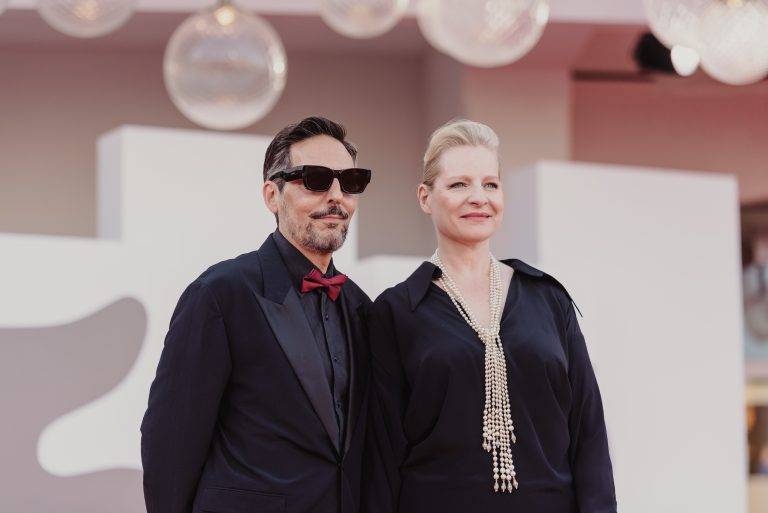  - Jarmusch Leone d’Oro e Servillo in trionfo: si chiude Venezia 82