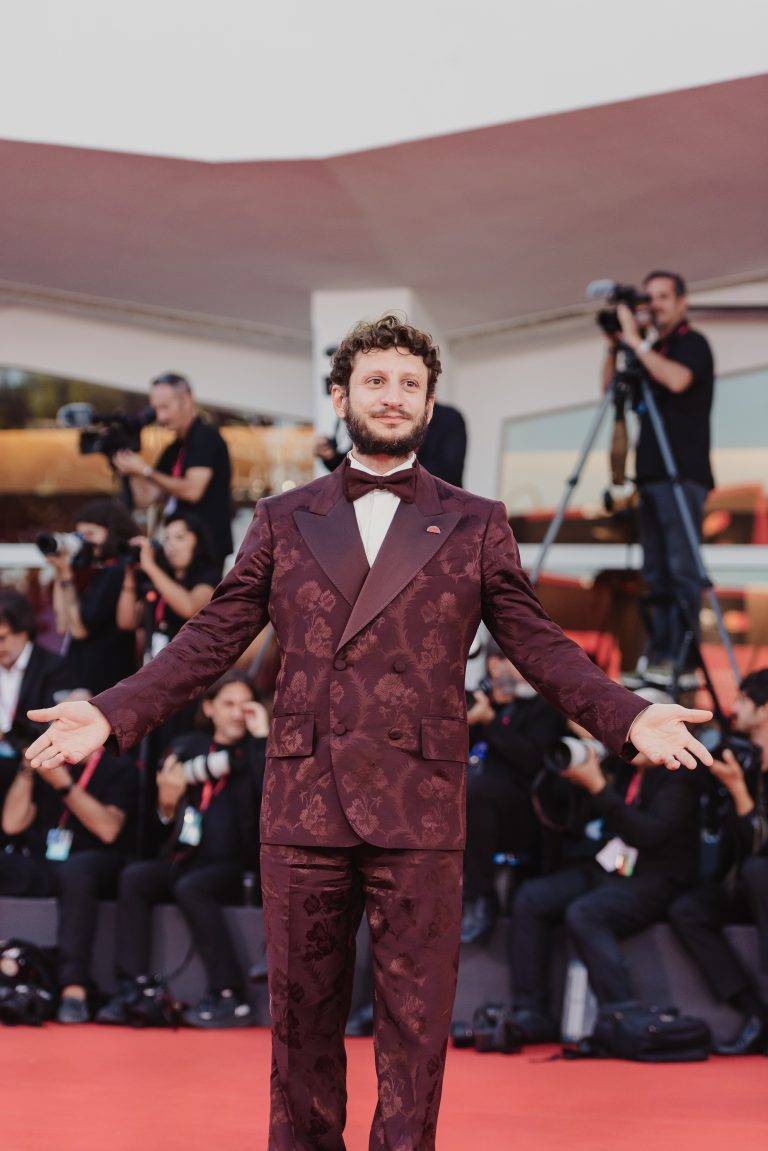  - Duse a Venezia 82: il red carpet diventa teatro e la diva rinasce