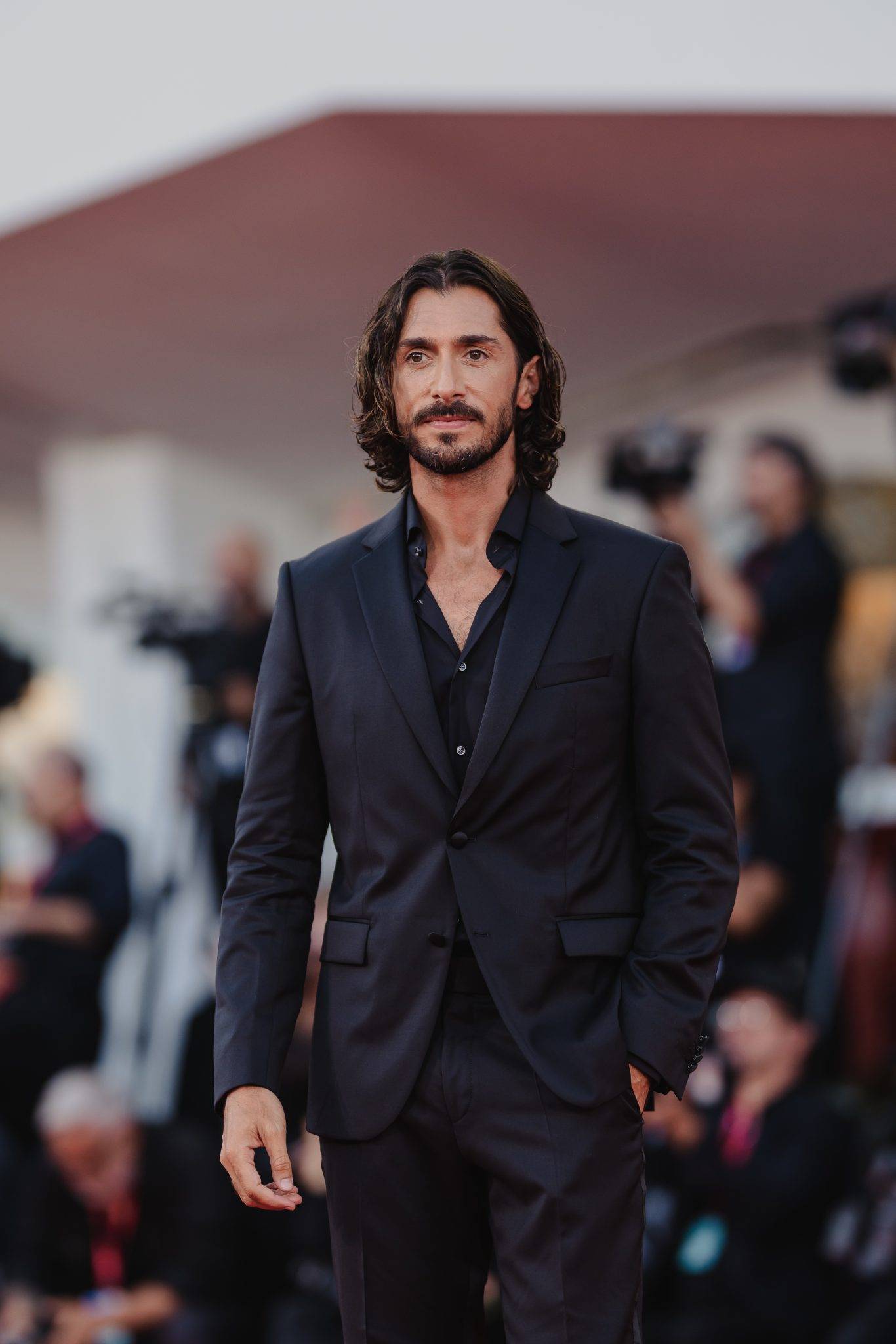  - Jarmusch is Back in Venice with “Father Mother Sister Brother”, A Family Comedy-Drama