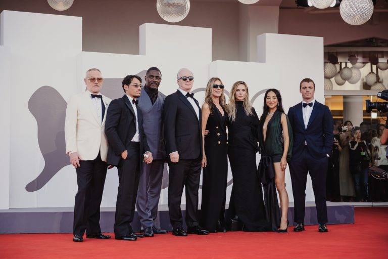  - Red carpet esplosivo: Kathryn Bigelow torna a Venezia con House of Dynamite