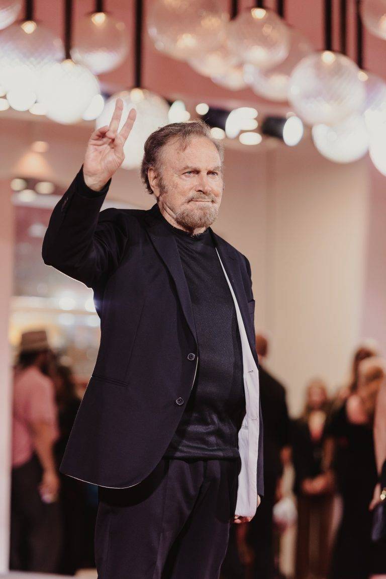  - Dante, Tosches e mafia: Julian Schnabel porta a Venezia la sua opera-abisso