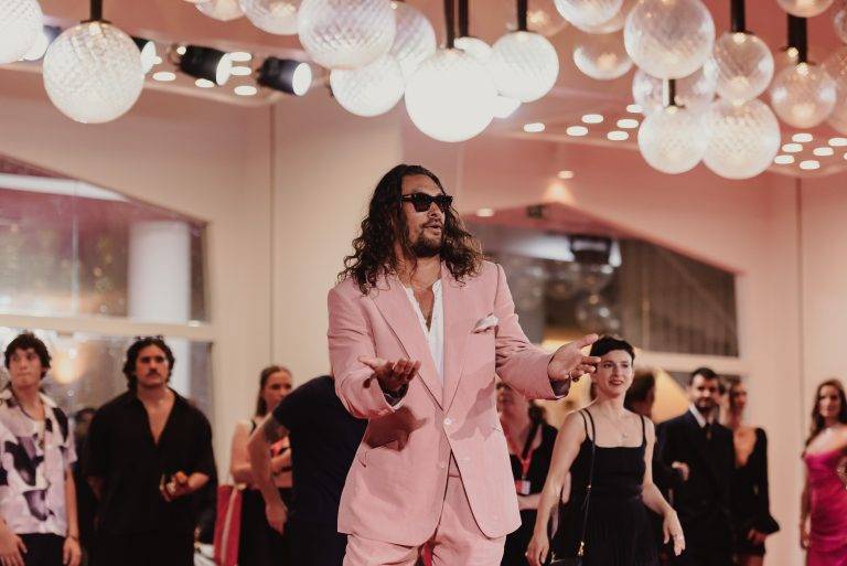  - Dante, Tosches e mafia: Julian Schnabel porta a Venezia la sua opera-abisso