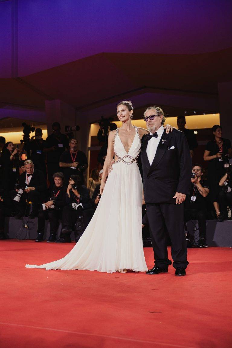  - Dante, Tosches e mafia: Julian Schnabel porta a Venezia la sua opera-abisso