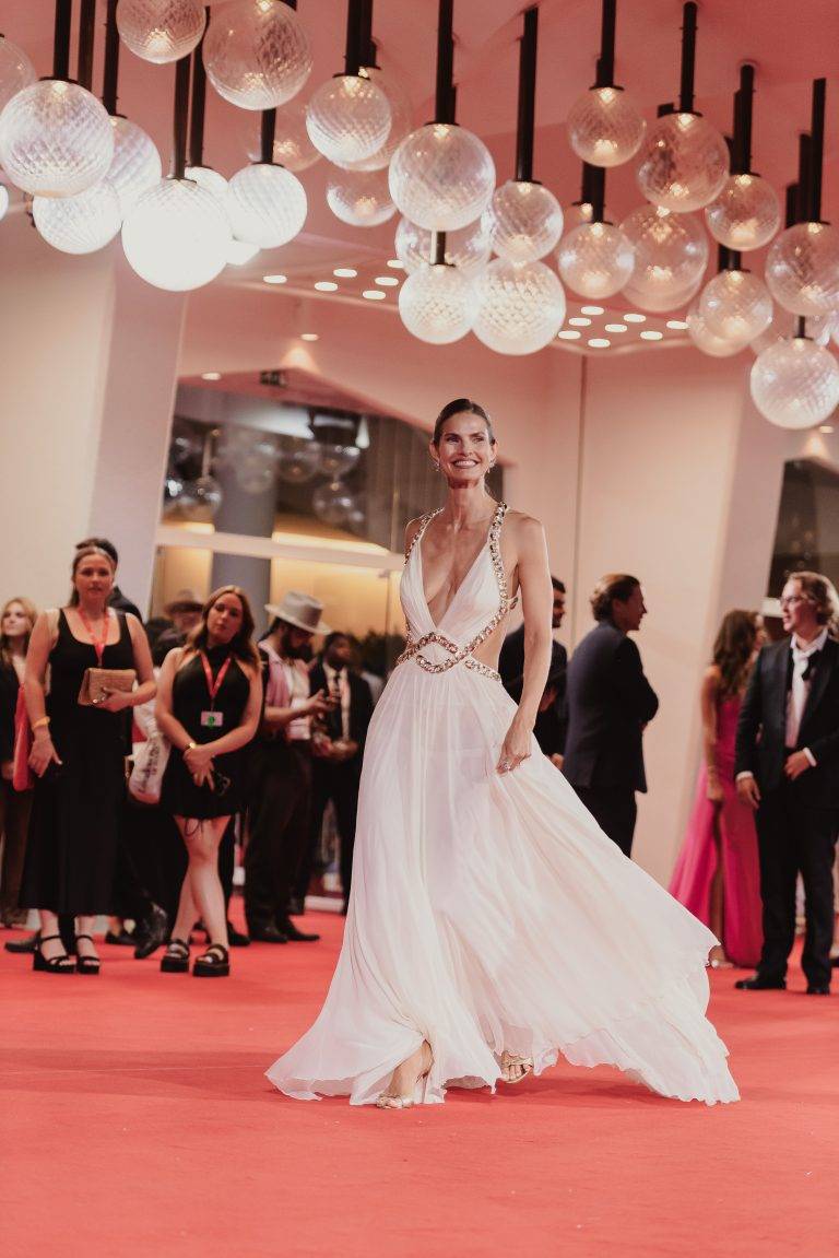  - Dante, Tosches e mafia: Julian Schnabel porta a Venezia la sua opera-abisso