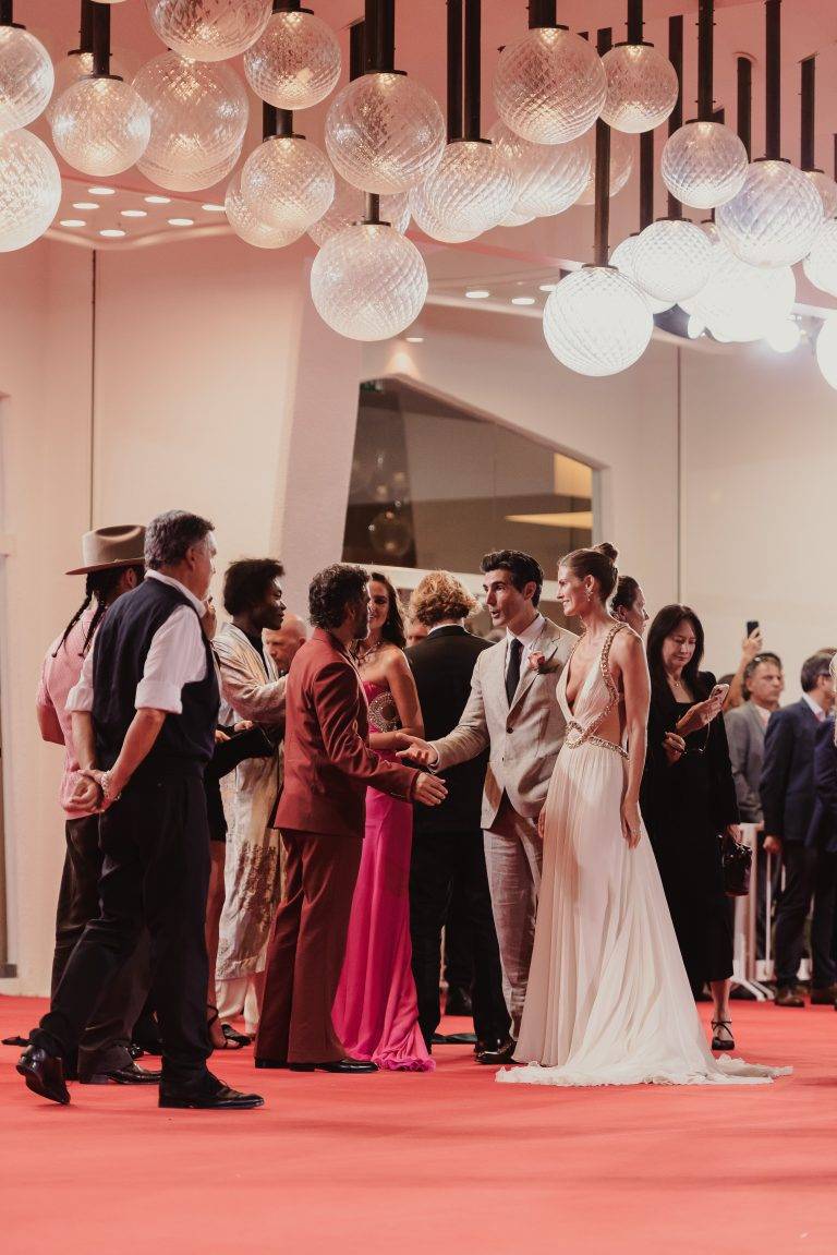 Dante, Tosches e mafia: Julian Schnabel porta a Venezia la sua opera-abisso