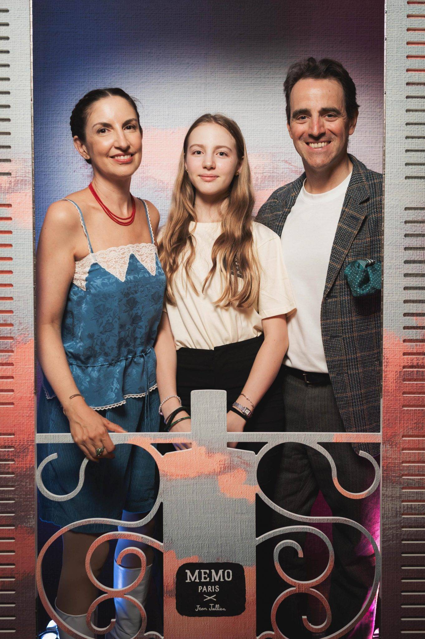  - Les dessins délicats de Jean Jullien illuminent le parfum Odéon de MEMO