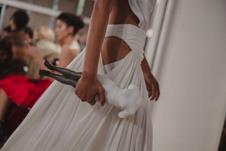 L’arte dell’upcycling trionfa sulla passerella di Moschino