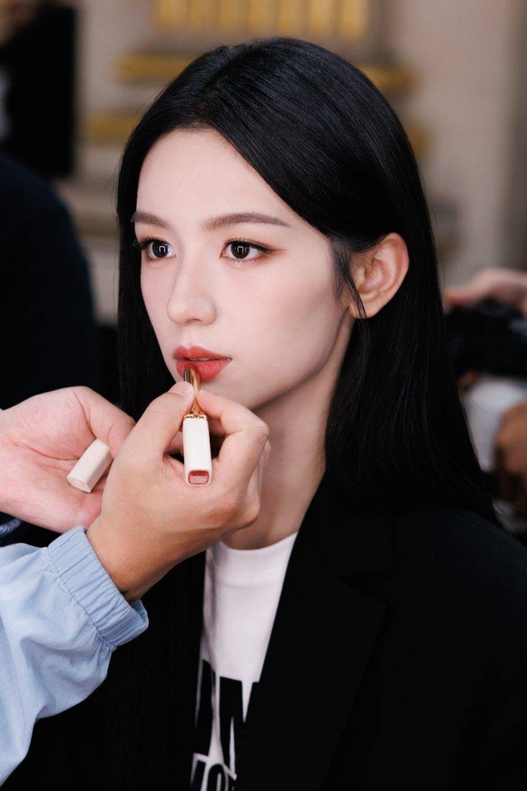  - L’Oréal Paris Hosts a Star-Studded Défilé Under the Light of Hôtel de Ville