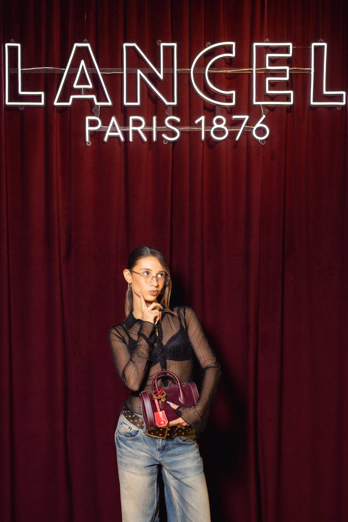  - La jungle Parisienne, terrain de prédilection pour Lancel