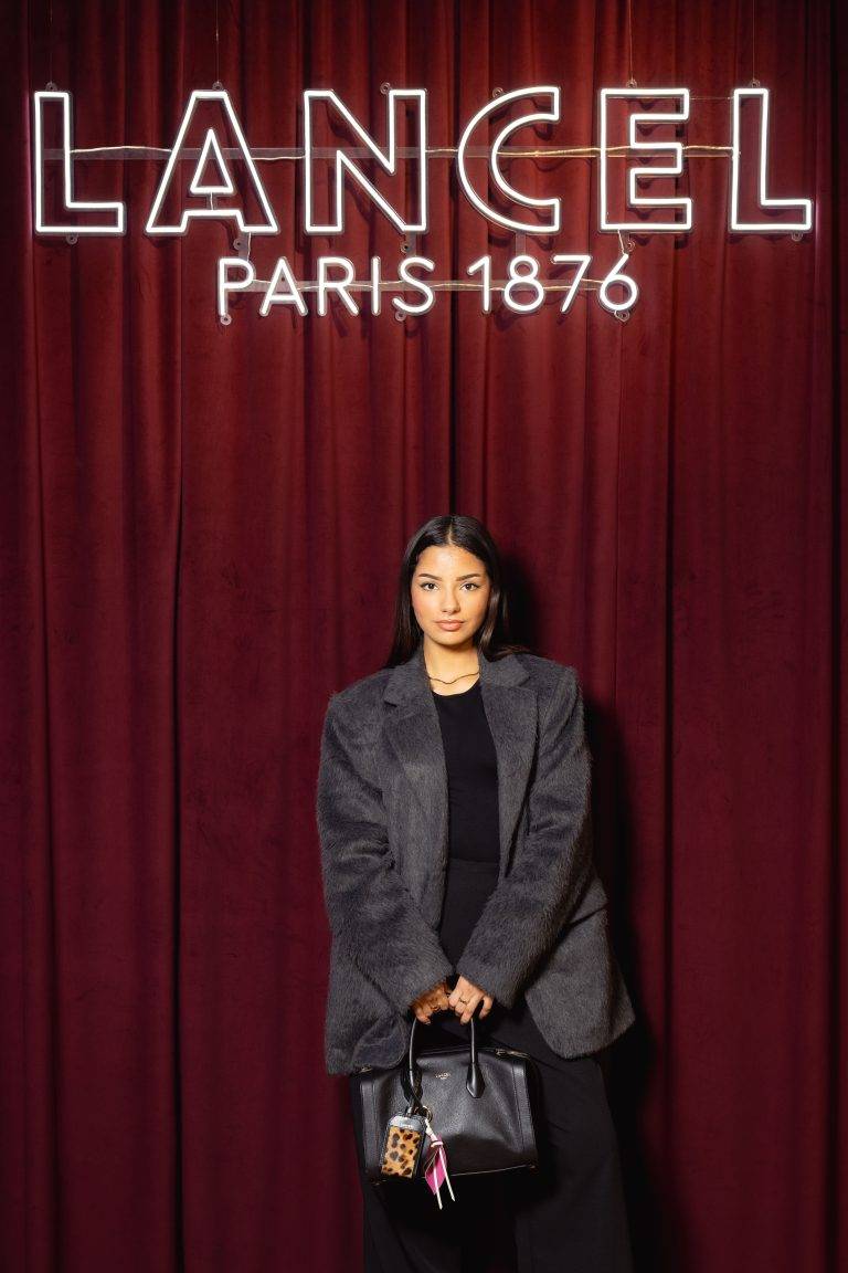  - La jungle Parisienne, terrain de prédilection pour Lancel