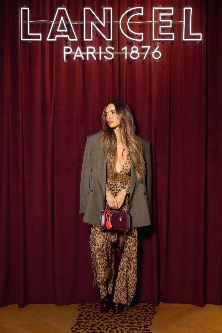  - La jungle Parisienne, terrain de prédilection pour Lancel