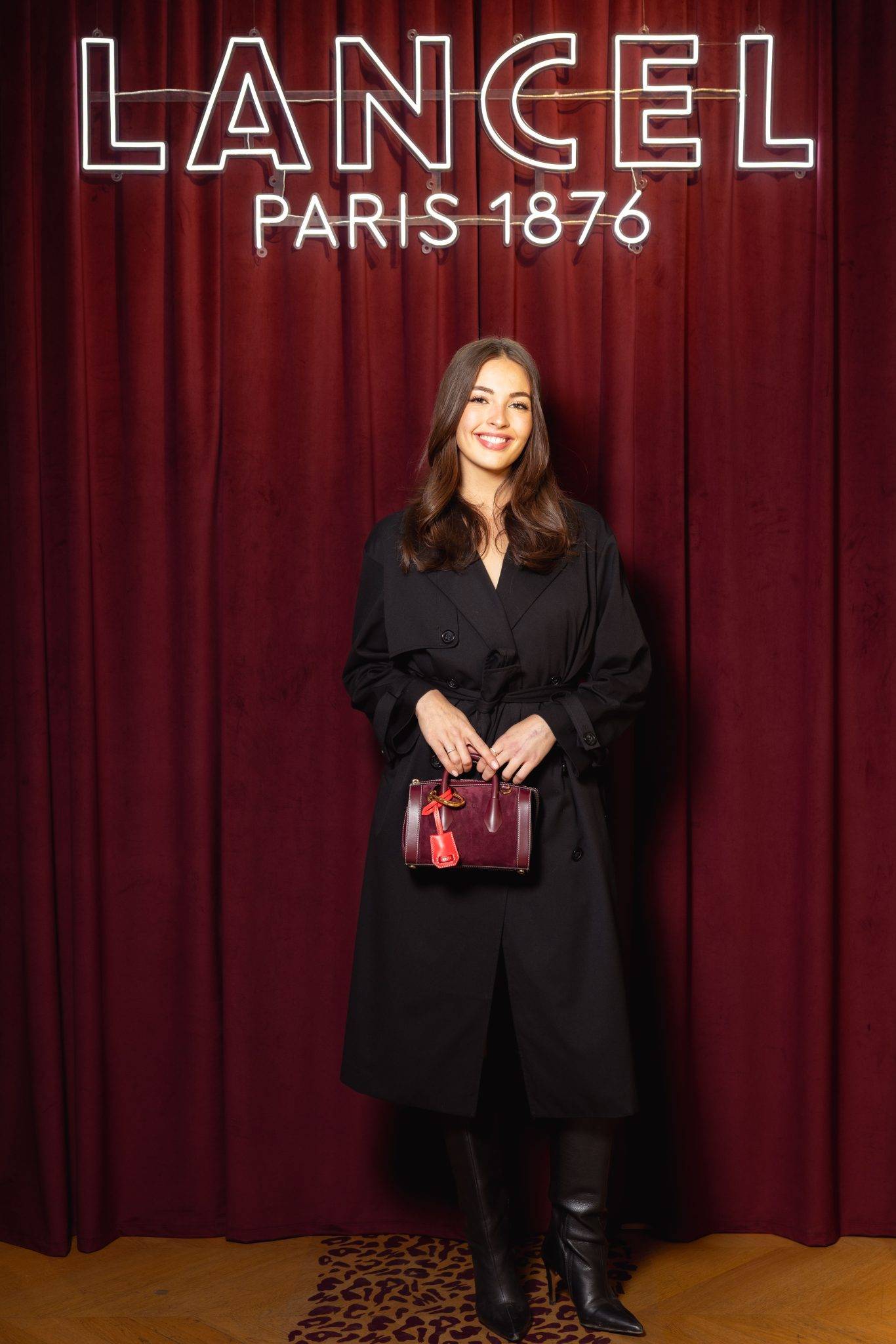  - La jungle Parisienne, terrain de prédilection pour Lancel