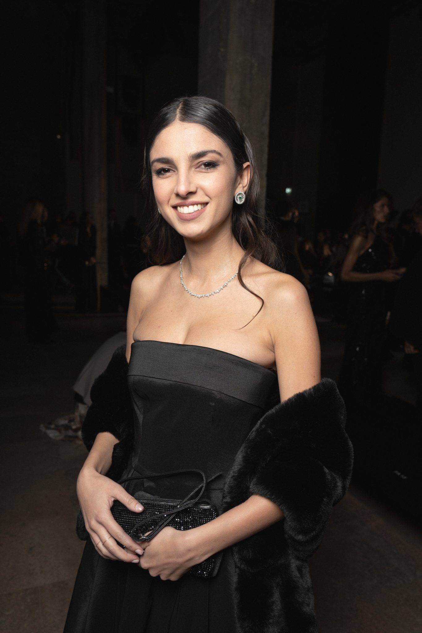  - Les femmes une nouvelle fois sublimées par Elie Saab au Palais de Tokyo