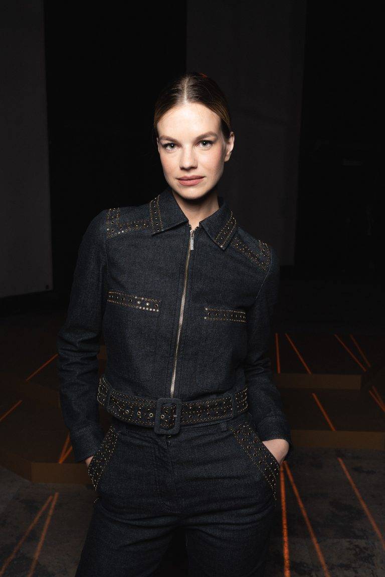  - Les femmes une nouvelle fois sublimées par Elie Saab au Palais de Tokyo