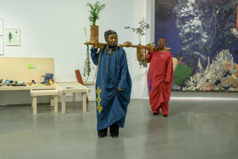  - Le Musée d’Art Moderne de Paris inaugure ses deux expositions de la rentrée, consacrées à Otobong Nkanga et George Condo