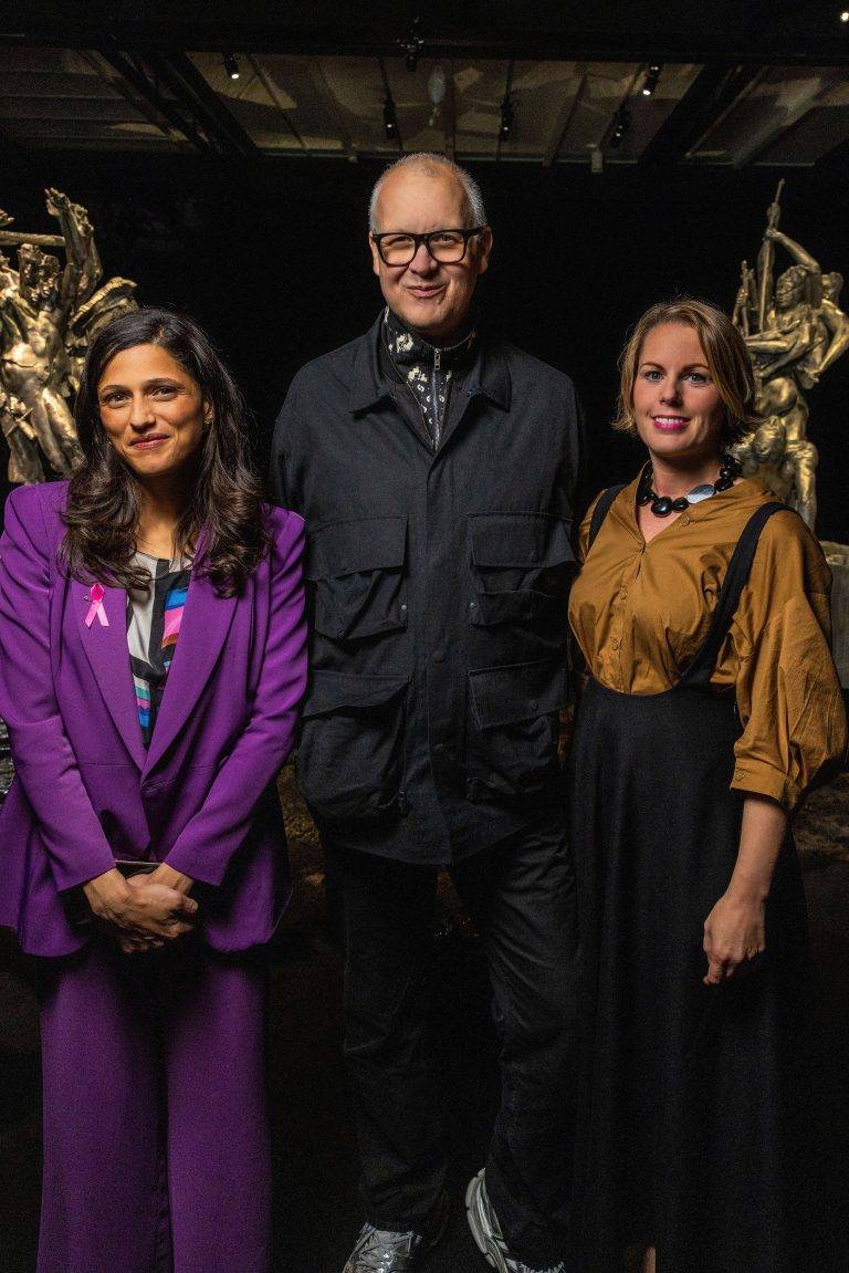  - Daniel Buren et Miles Greenberg mis en majesté par Reiffers Initiatives